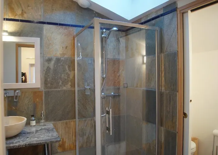 Chambres D'hotes La Laiterie Bed & Breakfast Grosville